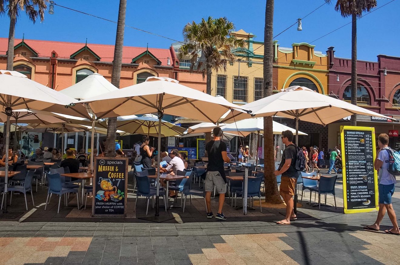 Backpacking Australia @exploreshaw Australian cafe