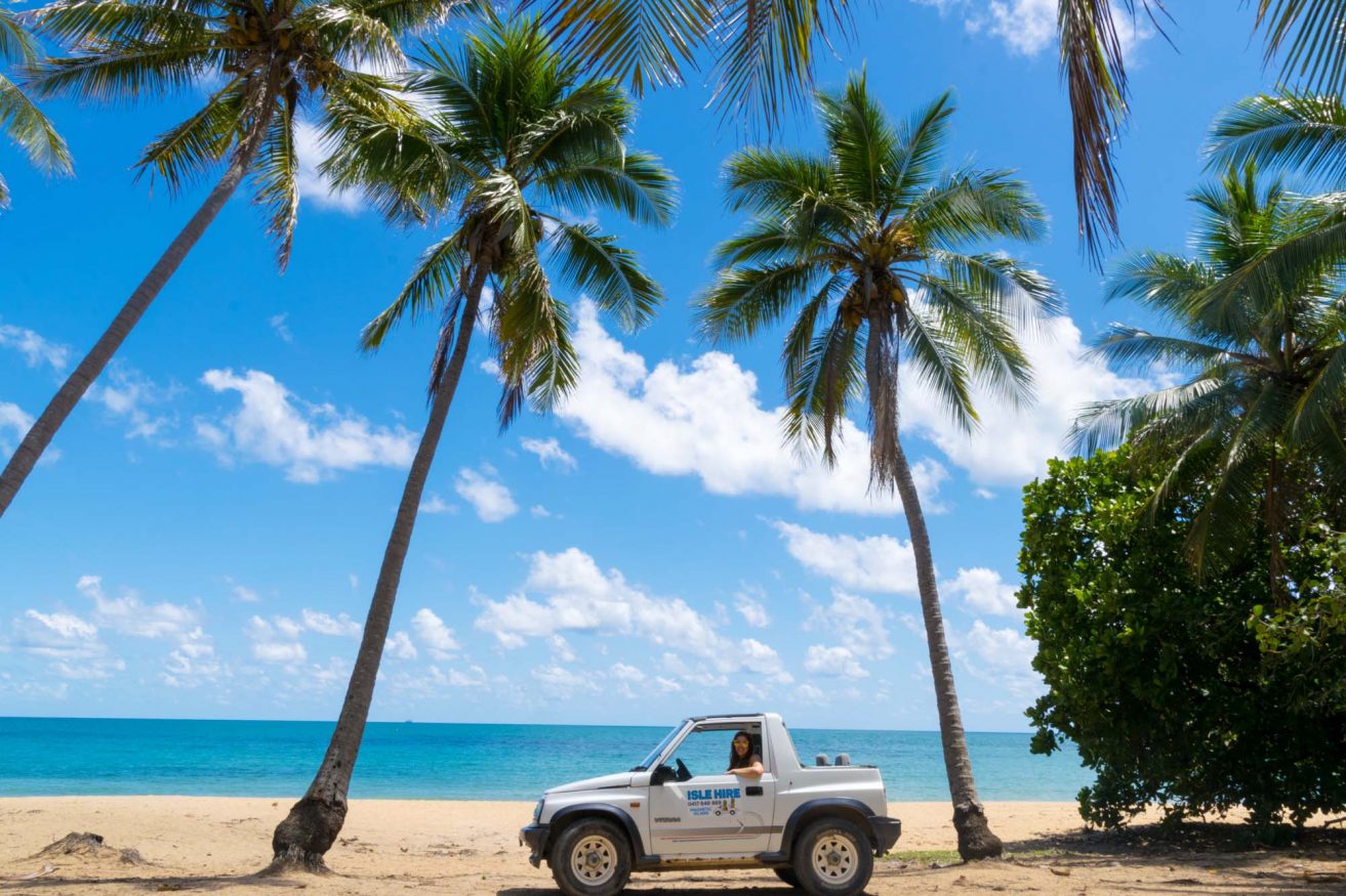 Backpacking Australia @exploreshaw island car