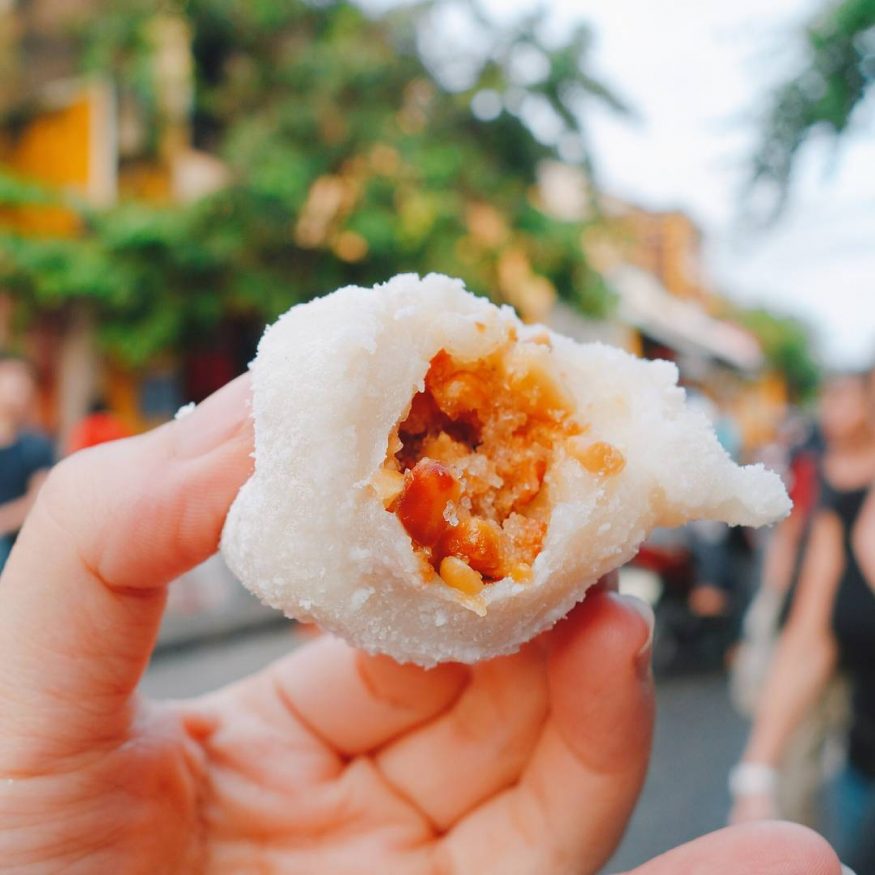 Backpacking Vietnam - Mango cake